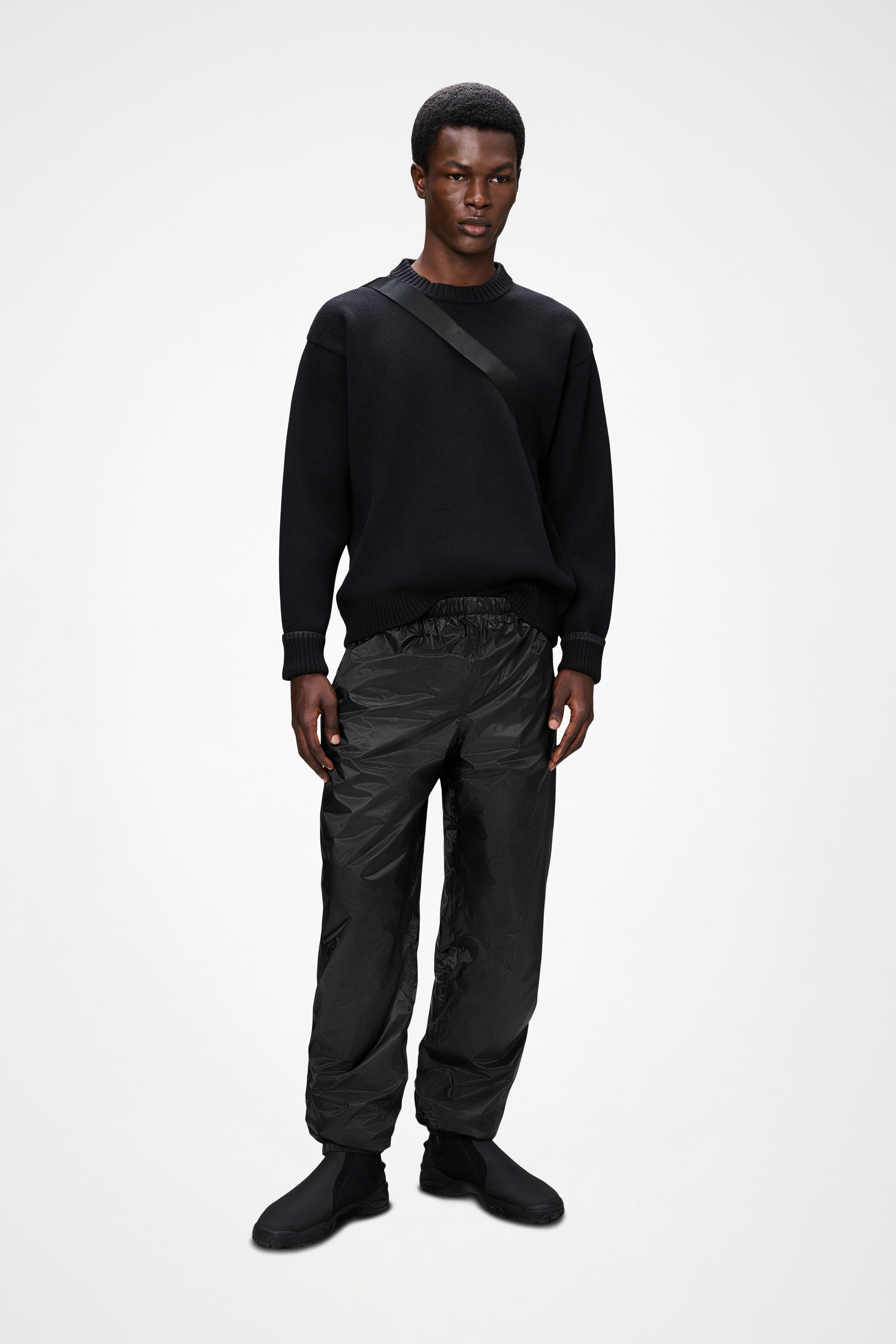 RAINS Sowa Knit Crew Neck Black Long Sleeve