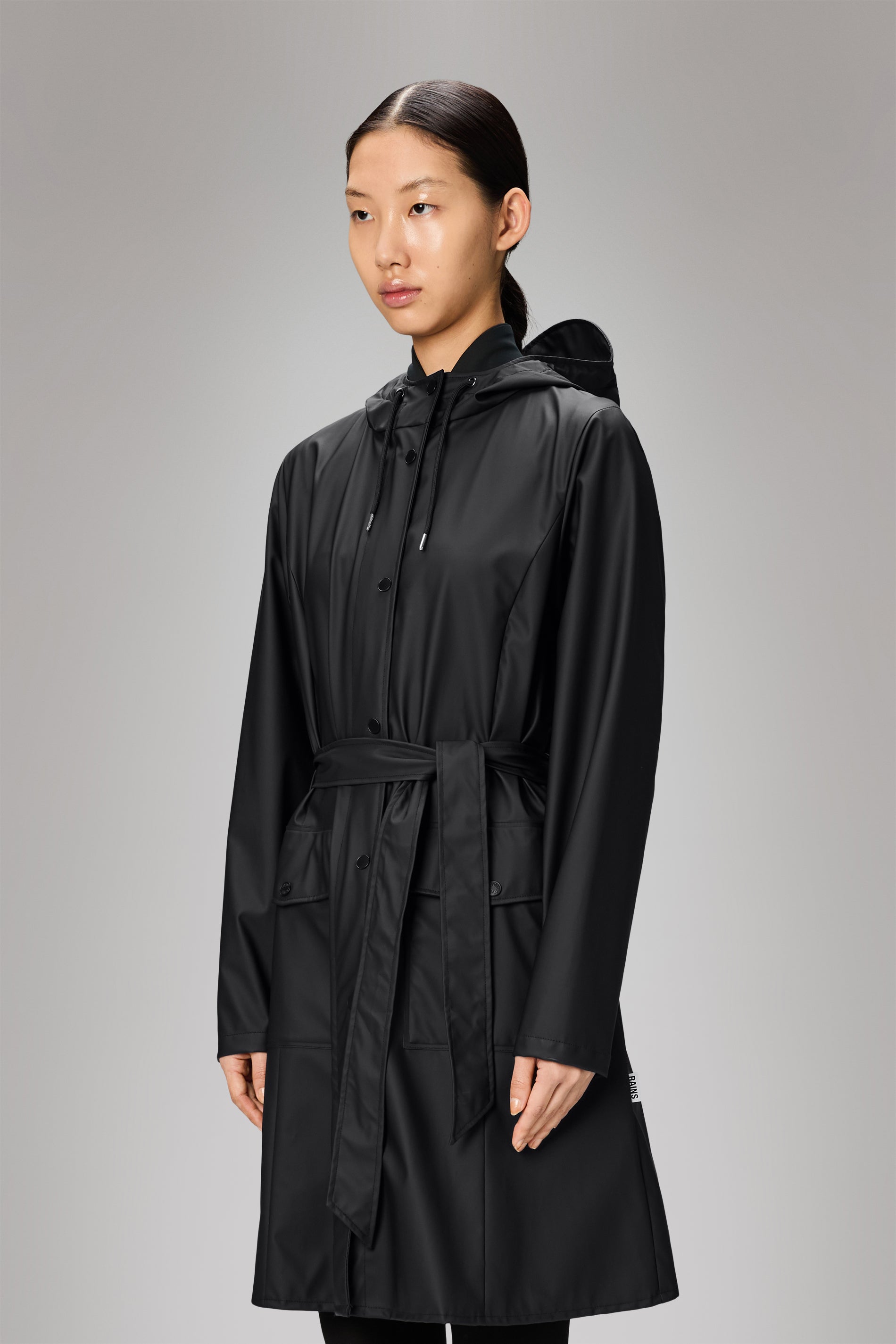 RAINS Curve Long Jacket
Black Jacket