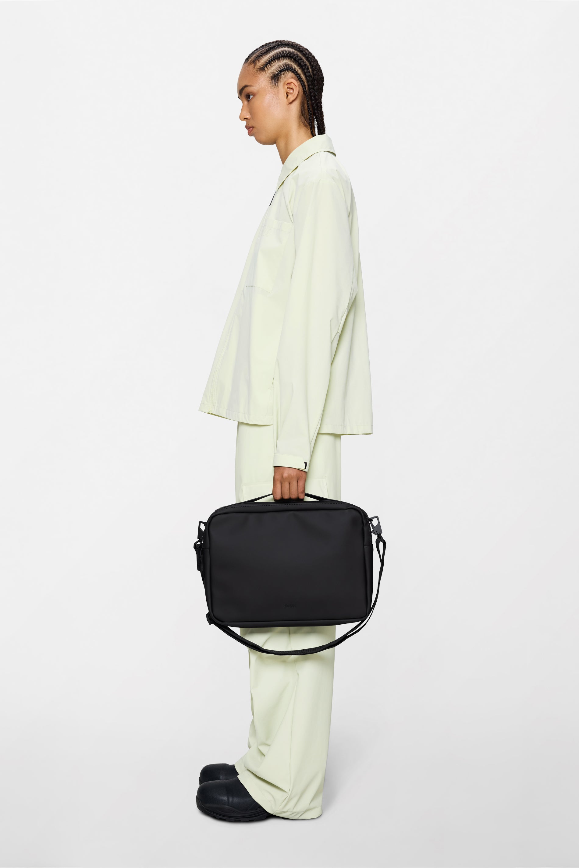 RAINS Laptop Bag 13″/14″ Black 4.80L H25 x D5.50 x W35 cm Laptop bag