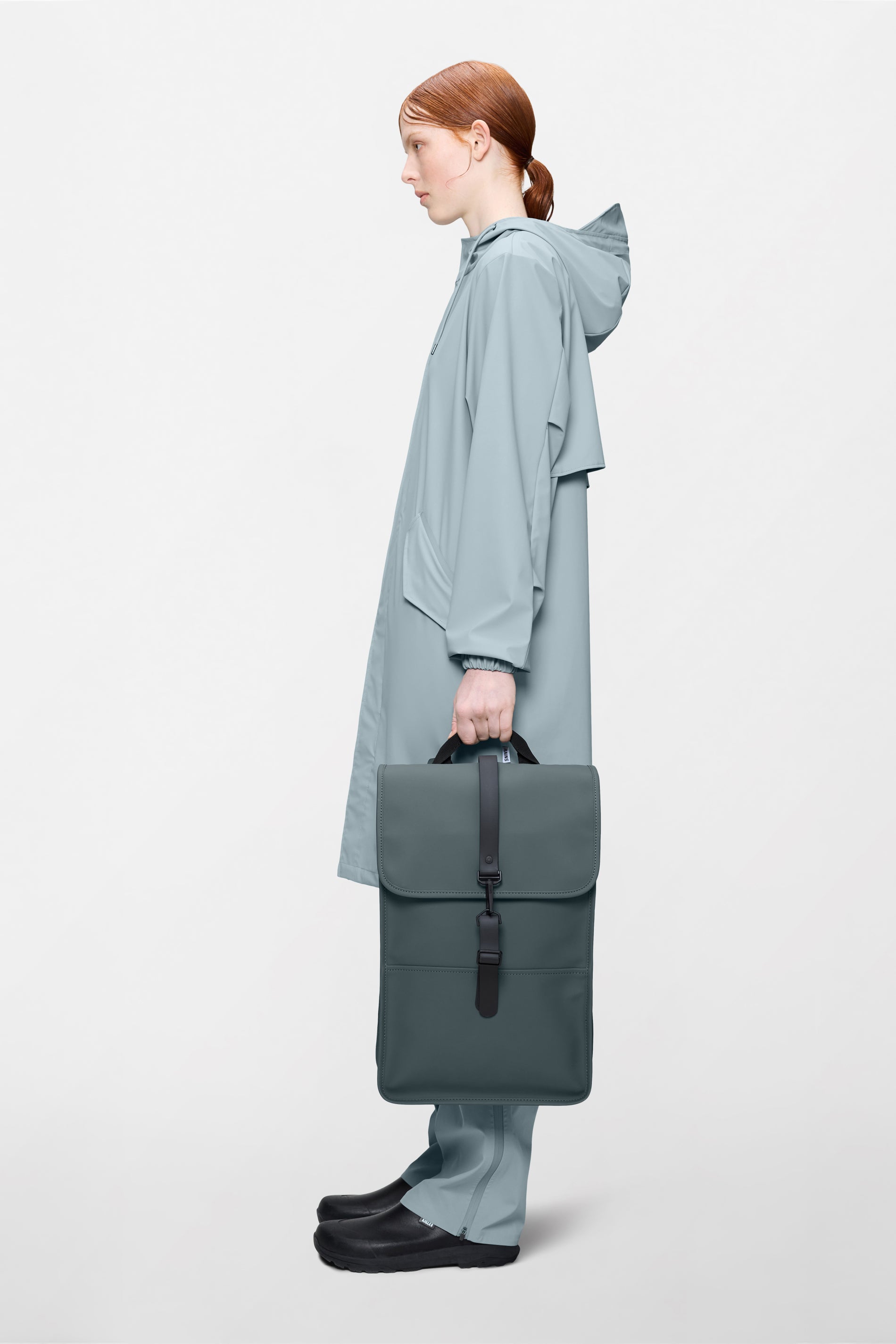 RAINS Backpack Dark Grey 17L H50 x D12 x W30 cm Backpack