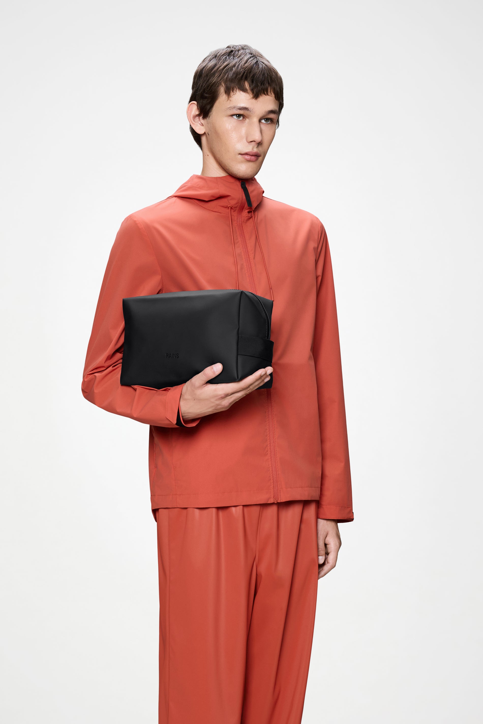 RAINS Wash Bag Large Black 6.70L H17 x D14.50 x W27 cm Wash Bag