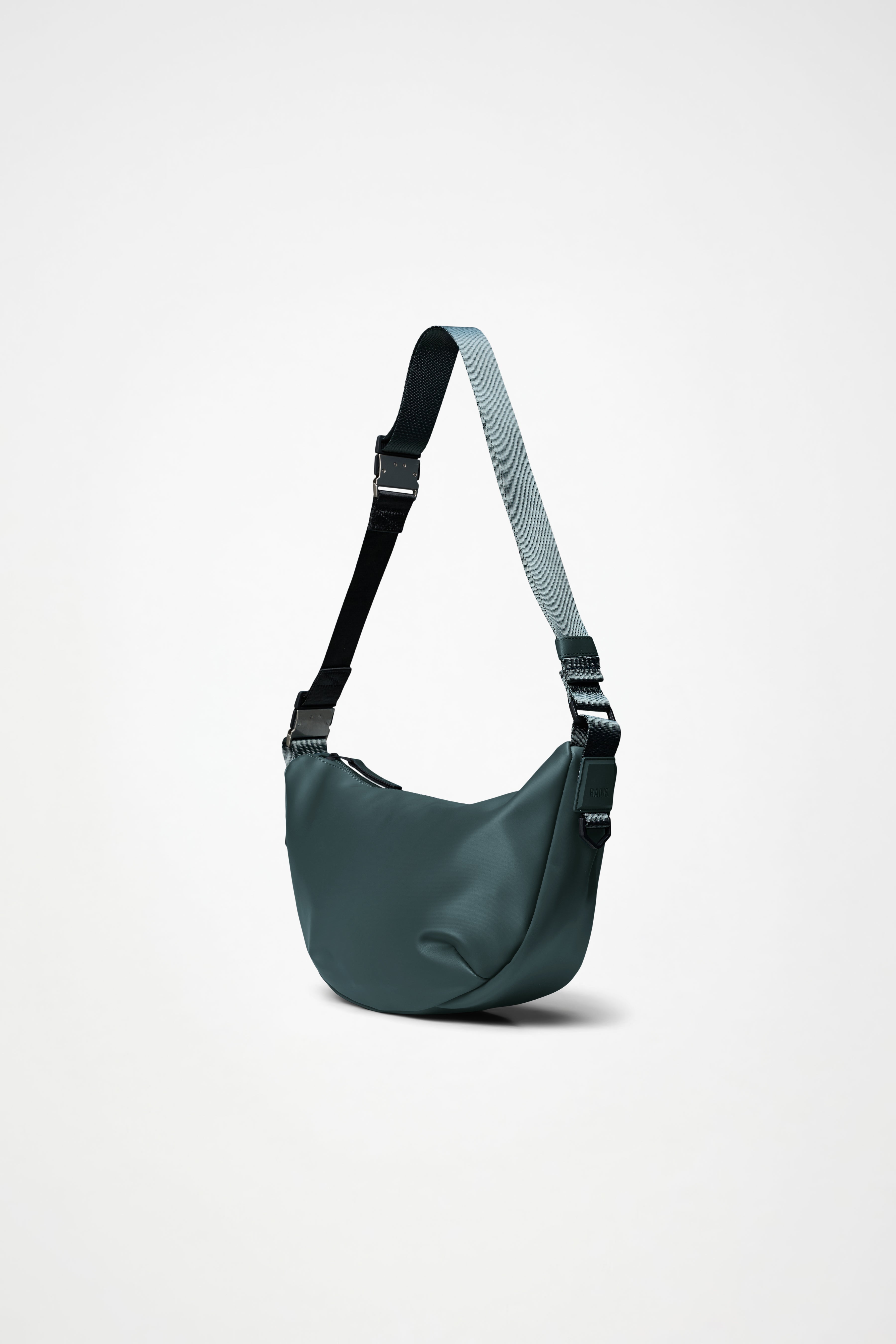 RAINS Valera Shoulder Bag Mystique 7.70L H22 x D10 x W35 cm Crossbody