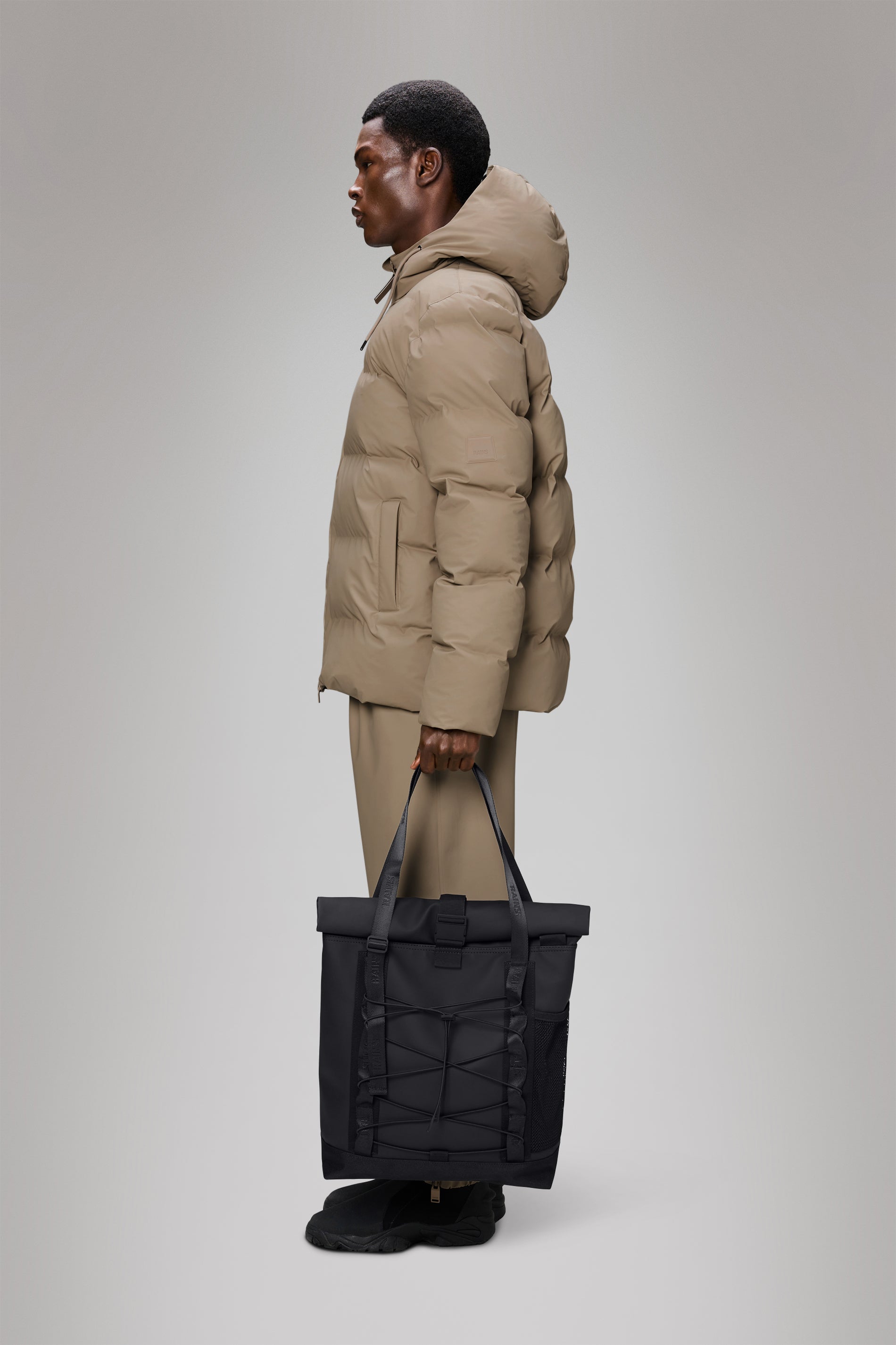 RAINS Trail Rolltop Tote Bag Black 23L H55 x D14 x W36 cm Tote